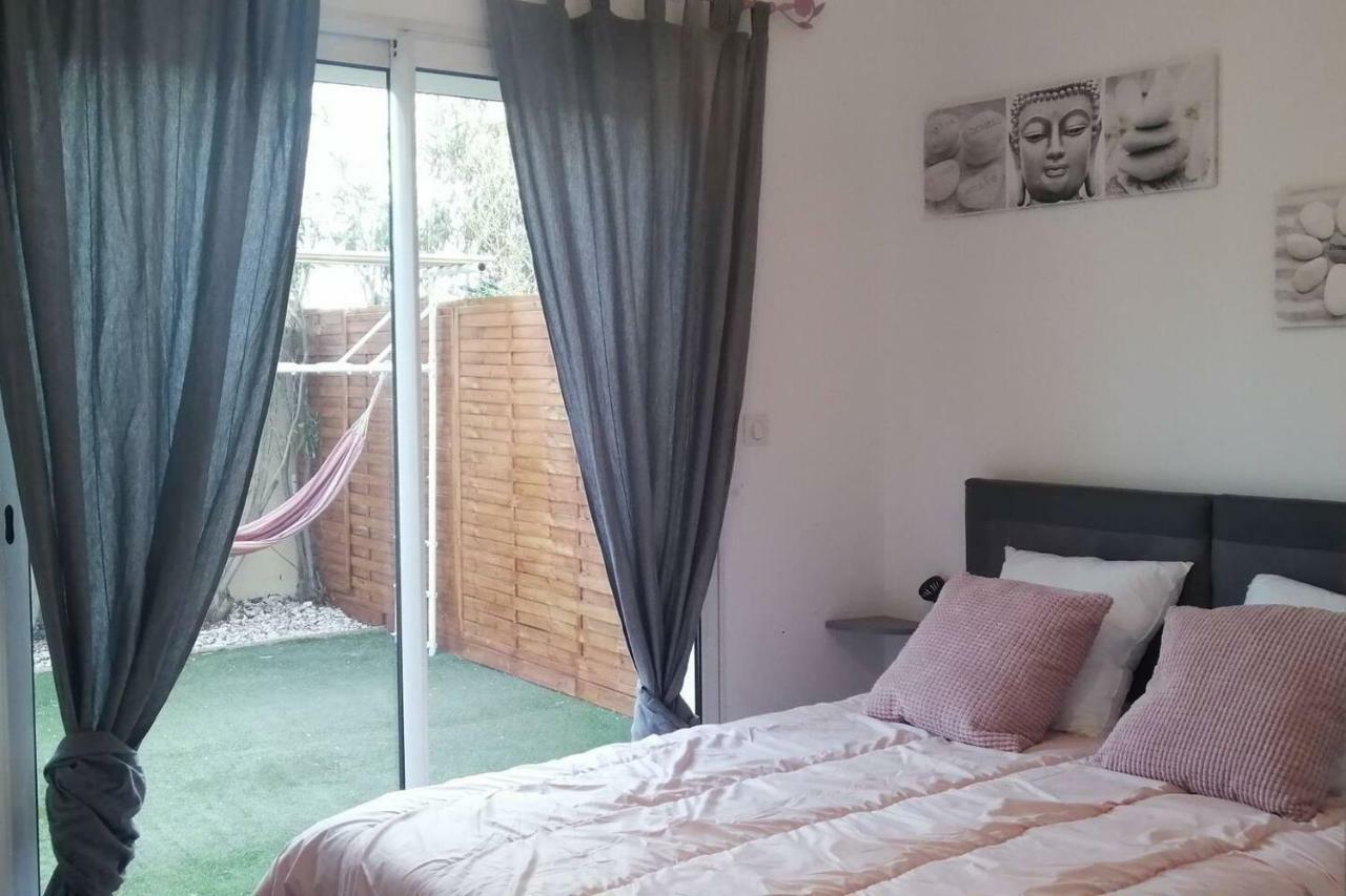Maison F2, Neuve Au Calme Avec Jardinet La Crau Exterior foto